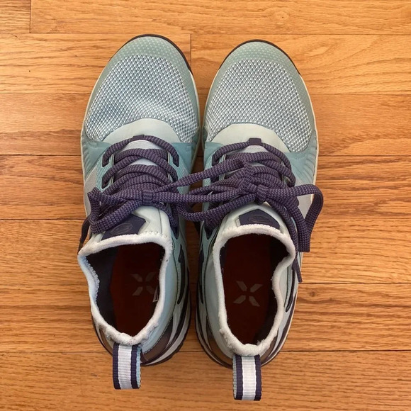 Mammut sz 7 Falera Mid-weight WP Casual or EU 38 2/3 frosty/Peacoat blue - Picture 7 of 15